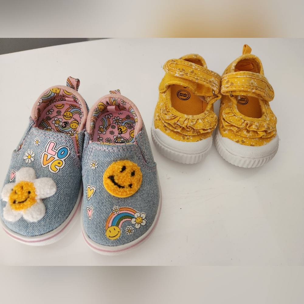 BRAND NEW Baby Shoes Size 3